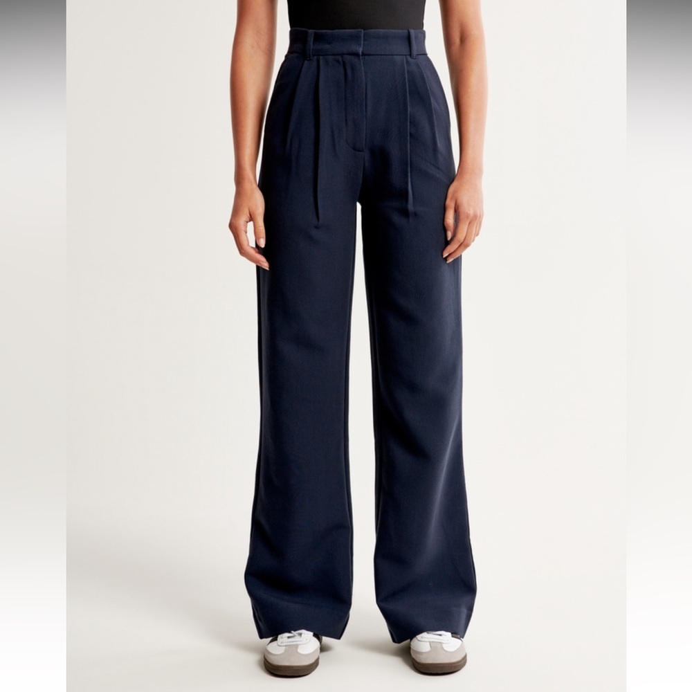 A&F Sloane Tailored Pant